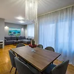 Apartment Haja